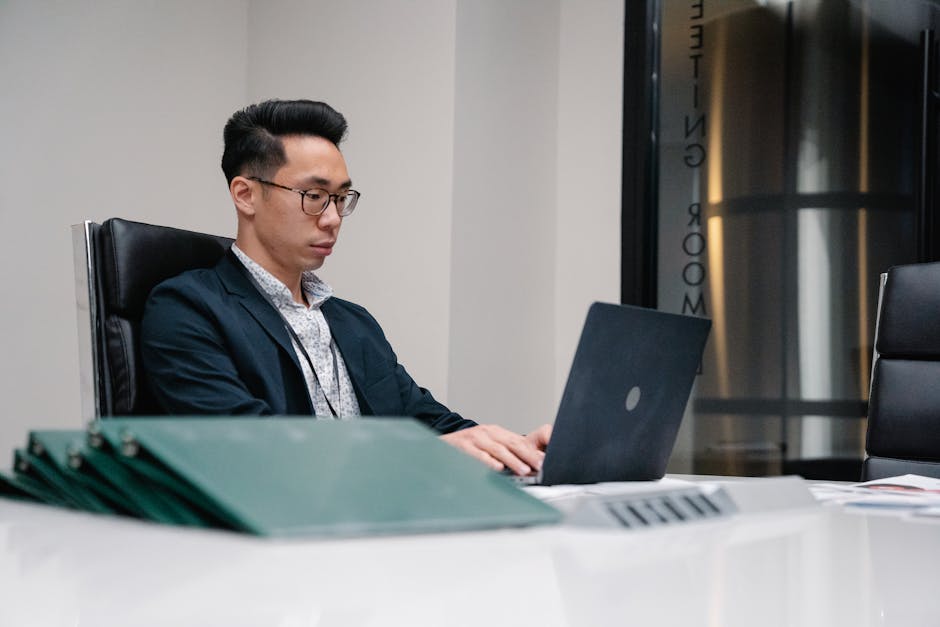 Dealing with High Net Worth Clients Program study guide feature